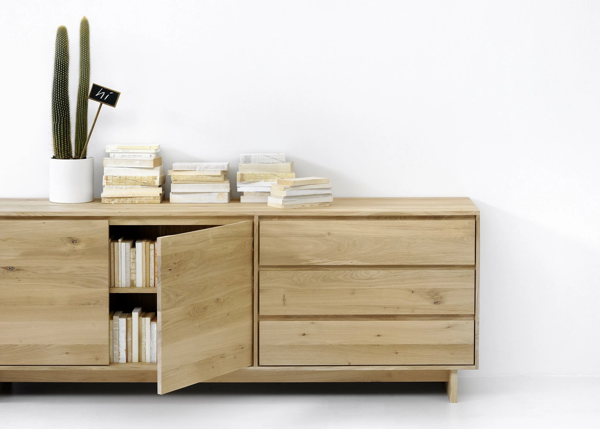 Ethnicraft Wave Oak Sideboard - Image 3